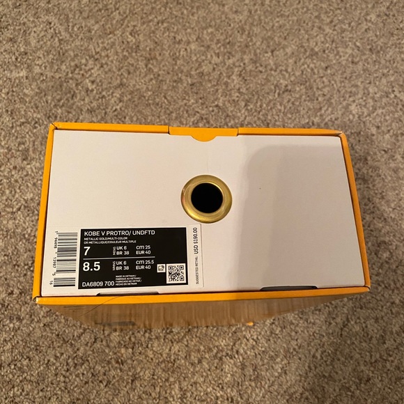Nike Kobe 5 Protro Rare Size 7 men’s/kids 8.5 wmns - Picture 9 of 9